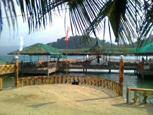 Palangan Bayview Beach Resort Puerto Galera Buitenkant foto